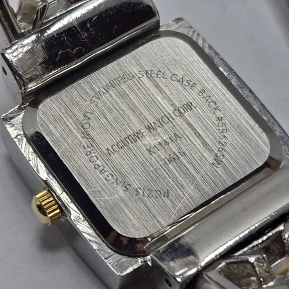 Womens Vivani Vintage Breast Cancer Awareness Bangle Watch MOP Face New Battery - Picture 10 of 10